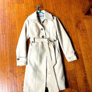 Long belted maternity coat